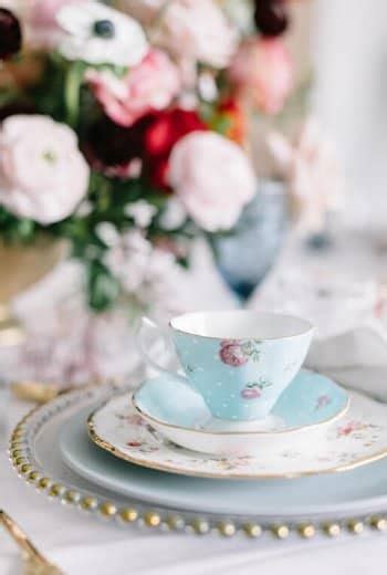 Tutorial for High Tea Setting a Tea Table 的图像结果