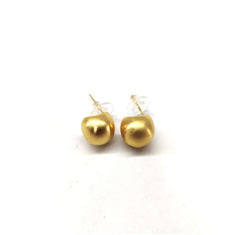 small matte finish round stud earring online for women – ARISAA