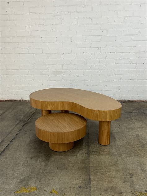 Free form wavy coffee table — VINTAGE ON POINT
