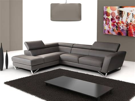 Best 30+ of Apartment Size Sofas and Sectionals