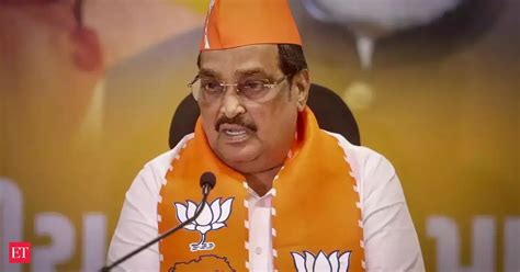 gujarat bjp campaign: Three CMs, six Union ministers to kickstart BJP ...
