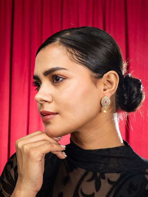 Niscka Jewellery Collection | Artificial Jewellery Set Online - Niscka