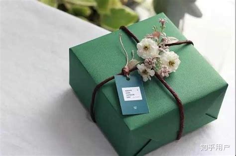 包装礼物怎么邮寄最新素材