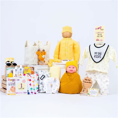 The Baby First Box Newborn Baby Essential Kit - 25 Items (Winter Kit ...