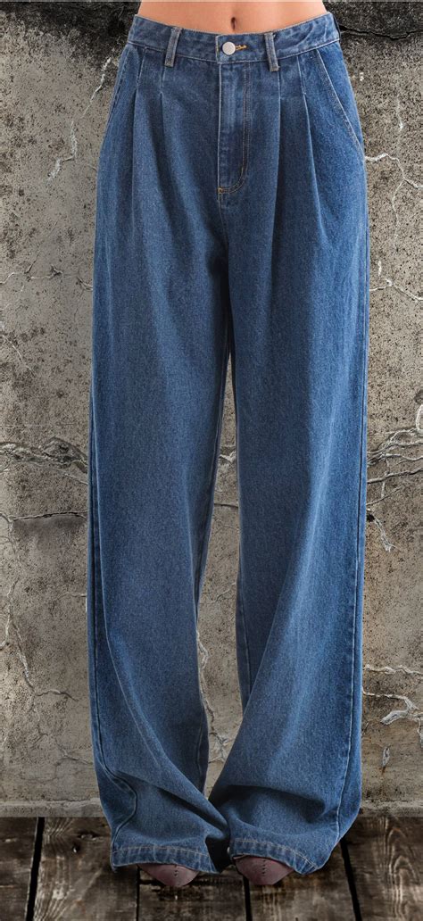 Womens Wide Leg High Waisted Pleated Front Jeans | The Grainline