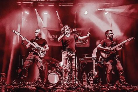 Live cover VASCO ROSSI Discoteca Moulin Rouge, Discoteca Moulin Rouge ...