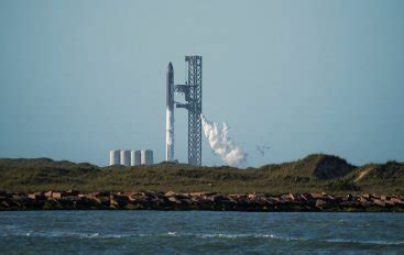 World's Largest Rocket, SpaceX's Starship Explodes During Test Flight ...