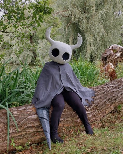 Costume I made in a rush for the event couple weeks ago. : r/HollowKnight
