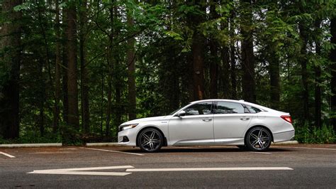 2022 Honda Accord Hybrid Review | AutoTrader.ca