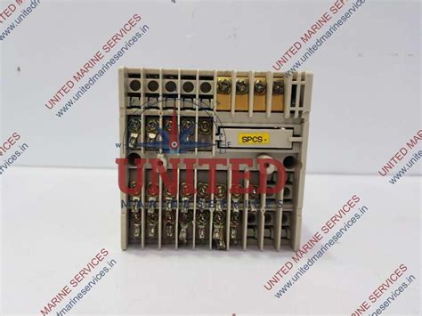 YAMATAKE DIGITAL INDICATING CONTROLLER SDC40 AZBIL | United Marine Services