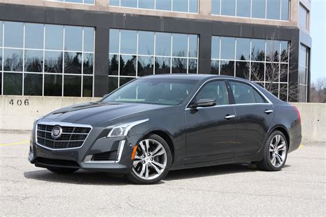 Cadillac CTS-V Sedan Photos and Specs. Photo: Cadillac CTS-V Sedan interior 2015 and 24 perfect ...