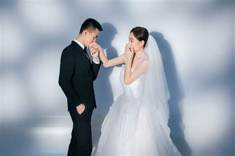 北京婚纱摄影工作室；如何拍好梦幻公主婚纱照