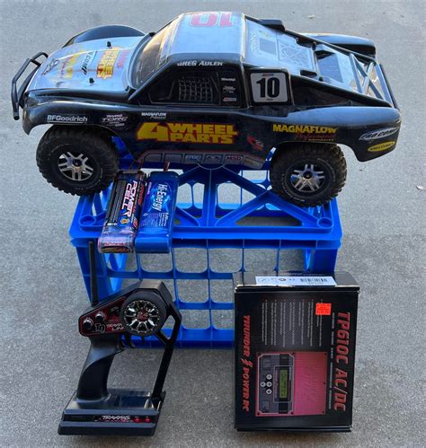 [Price Check] Traxxas Slash VXL 4X4 and Nitro Billet Aluminum T-Maxx 2.5, chargers, Batteries ...