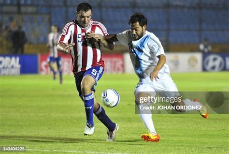 Carlos Julio Flores Photos and Premium High Res Pictures - Getty Images