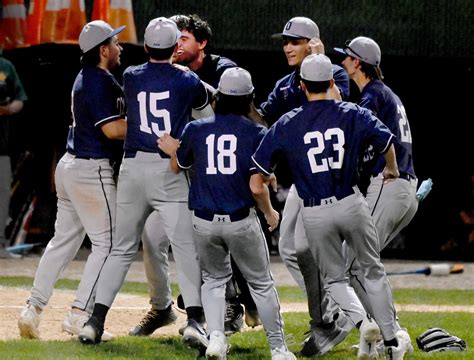 Oxford defeats Holy Cross in NVL baseball tournament final