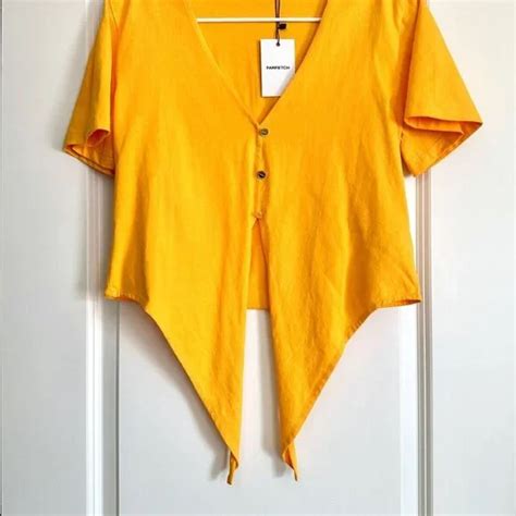 Women's NWT SANDRO Short Sleeve Tie Front Cropped Tee in Orange Size 2