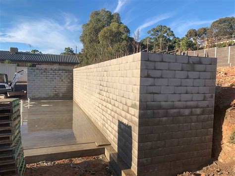 Hollow Concrete Block Retaining Walls