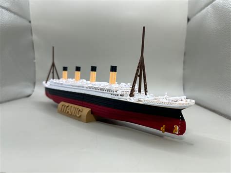 RMS Titanic Submersible Model, Educational Model, FLOATS & SINKS Histo ...