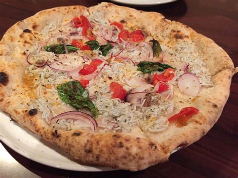 Quite good Pizza - Reviews, Photos - Esse Due Akasaka - Tripadvisor