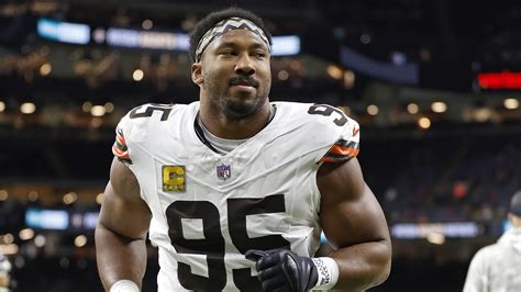 NFL Revenue Reportedly Passes $23B in Latest Fiscal Year, Teams to Receive $416M