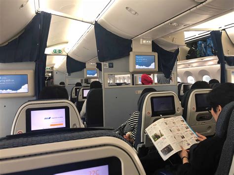 Review: All Nippon Airways Boeing 787 Economy Class