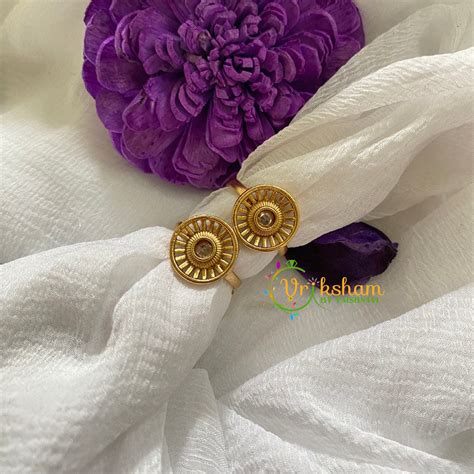 Premium AD Stone Toe Rings-G7554 – vrikshamindia