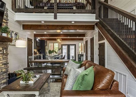 Broken Bow, Oklahoma United States - Geauxin' All Inn | Lakewood Luxury ...