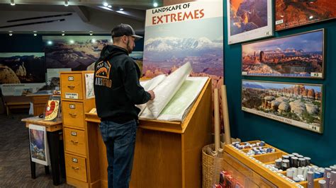 Moab: Navigating the Town - Trails Offroad