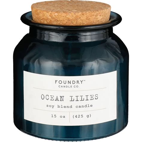 Foundry Candle Co. Ocean Lilies Scented Soy Candle - Shop Candles at H-E-B