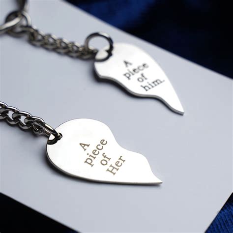 Metal couple keychain – “Piece of my heart” – BoxUp Luxury Gifting