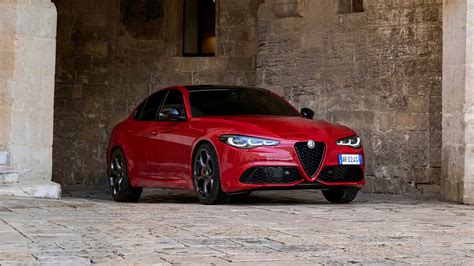 2025 Alfa Romeo Giulia Review: Expert Insights, Pricing, and Trims
