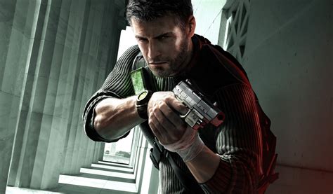 Download wallpaper gun, Weapons, agent, section men in resolution 1024x600