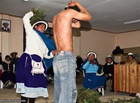 Justicia indígena castigó una violación en Cañar | Ecuador | Noticias ...