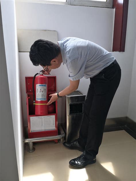 中国水利水电第四工程局有限公司 质量安全 举安全之盾，防事故之患---酒泉新能源公司举行“安全隐患找茬”活动