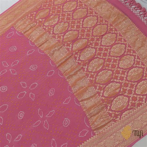 Coral Pink Pure Georgette Banarasi Handloom Bandhani Dupatta - Tilfi