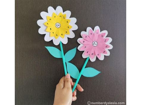 Multiplication Table Crafts 的图像结果