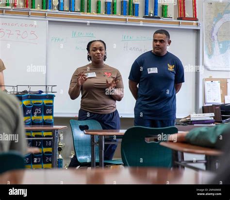 SAN DIEGO (Sept. 29, 2022) – Chief Quartermaster Dyamonde Metz and Ensign Marlon Narvaez speak ...