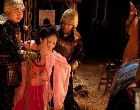 电影《3D肉蒲团》台湾首映 众女星争相斗艳[高清](组图)-搜狐滚动