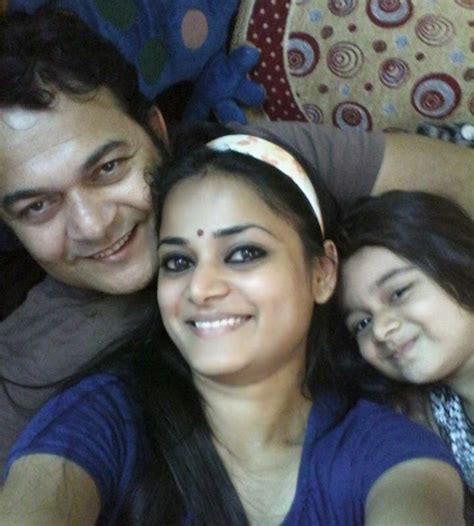 Dolphin Dwivedi Biography Age Height Profile Family Husband Son ...