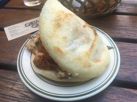 What are the Differences Between Arepas and Pupusas - ArepasDelGringo