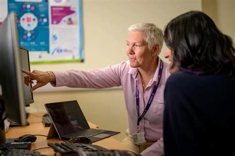 What Are ODSs Doing at Highly Efficient Oncology Centers?
