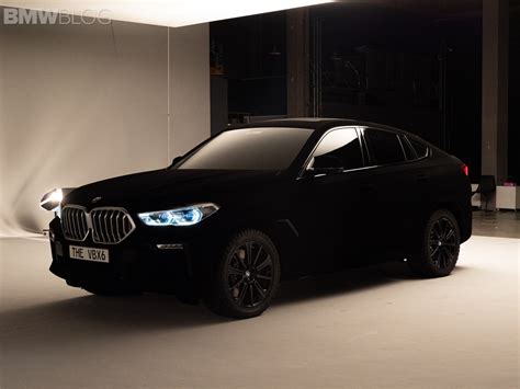 EXCLUSIVE: BMW X6 Vantablack - Upclose videos and new photos