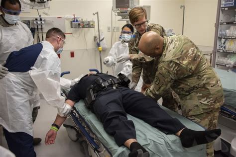 Brooke Army Medical Center marks robust year for civilian trauma care ...