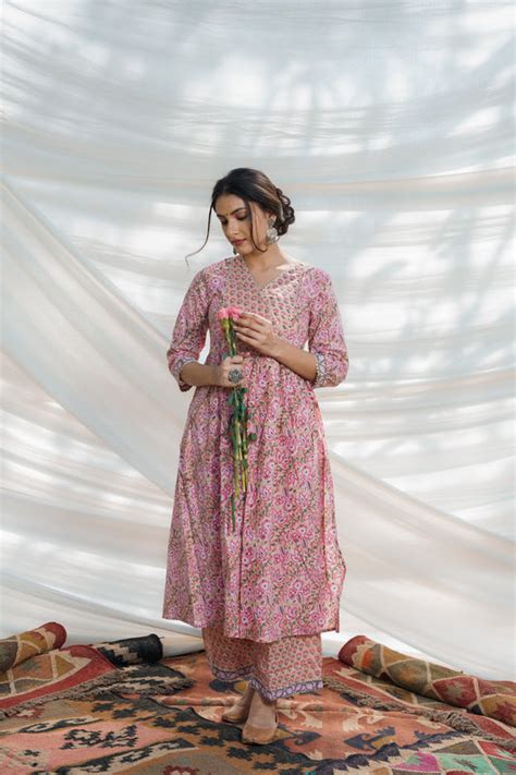 ARBUDAA HOME & APPAREL – Arbudaa home