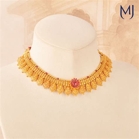 Buy Gold Set Online | Gold Set by Manubhai.