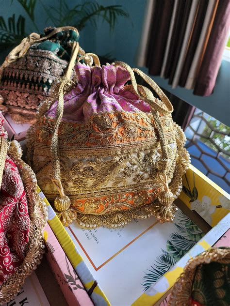 Ruhani Embroidered Potli Bag – Myraa