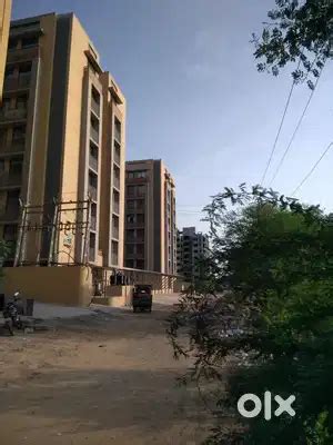 Kitchen Fix 3 Bhk Flat Available For Rent In Vaishnodevi - For Rent ...