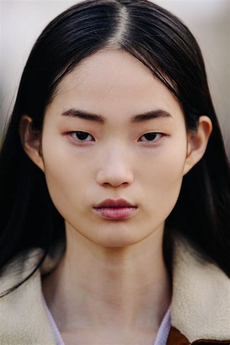 Asian Features Face: Guide to Identifying and Understanding