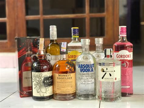 Liquor Bottle Sizes – Names and Measurements