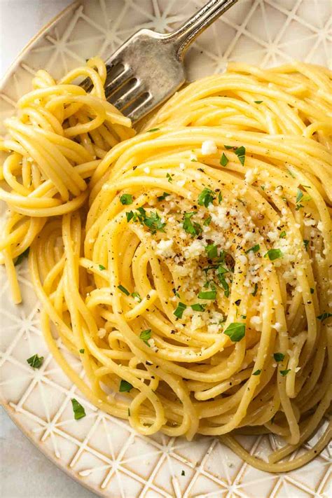 Olive Oil Pasta Sauce Recipe Garlic Olive Oil Pasta Recipe (Aglio E